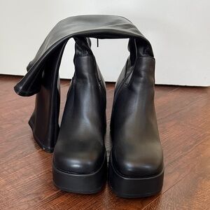Steve Madden Black Platform Knee-High Boots Size 8